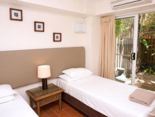 Coral Sea Villas - Port Douglas - 6