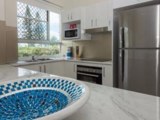 Pacific Plaza Apartments - Gold Coast - 2