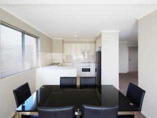 Pinnacle Apartments - Canberra - 5