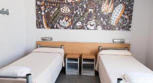 Barcelona Pere Tarrés Youth Hostel - Barcellona - 9