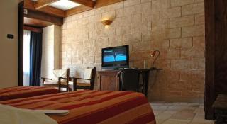 UNA HOTELS Regina Bari - 3
