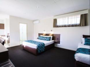 Quality Hotel Robertson Gardens - 6