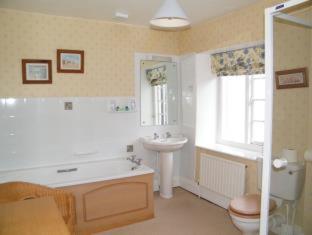 Yarn Market Hotel - Dunster - 6