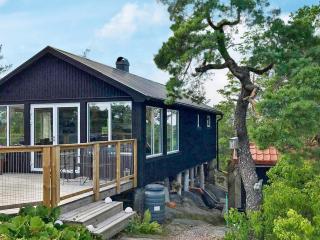 4 person holiday home in ÅKERSBERGA - Åkersberga - 0