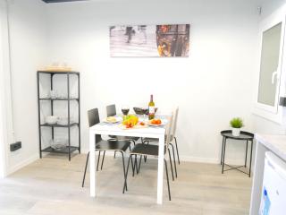 Stay U-nique Apartments Llobregat - Hospitalet de Llobregat - 1