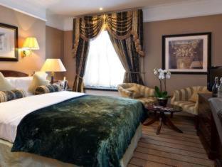 The Colonnade - 5