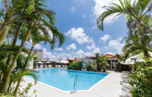 Hotel Gran View Garden Okinawa - 1