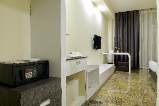 Dreamtel Jakarta - 6
