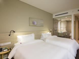 Liberty Central Nha Trang Hotel - Nha Trang - 4