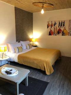 Une Chambre en Ville - 6