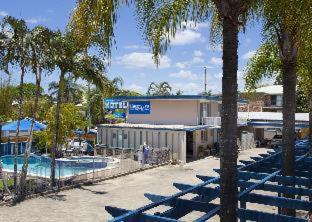 Raceways Motel - 9