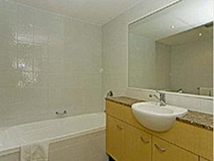 Kirra Beach Apartments - Gold Coast - 6