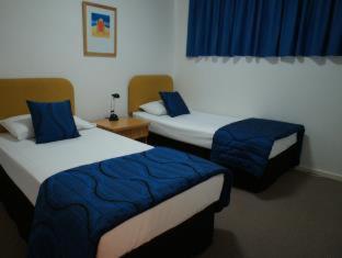 Kirra Beach Apartments - Gold Coast - 4