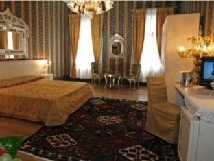 Hotel Corte dei Greci - Venice - 2