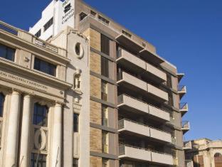 Hotel Adonis Capital - 9