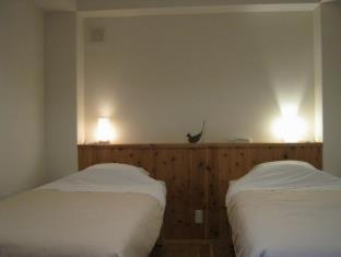 Guesthouse Hyakumanben Cross - Kyoto - 3