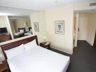 Madison Tower Mill Hotel - 3