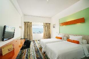 HARRIS Hotel Batam Center - 5