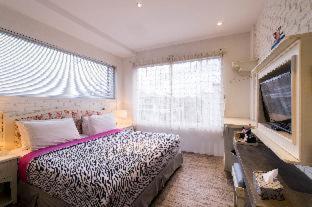 Summerbird - Bed and Brasserie - Bandung - 6