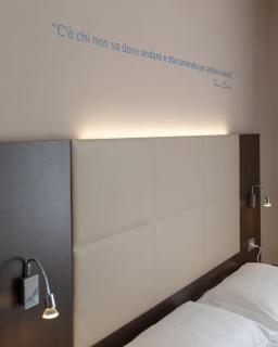 Gimmi Hotel - 1