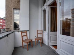 Hotel Pension Bernstein am Kurfürstendamm - Berlin - 4