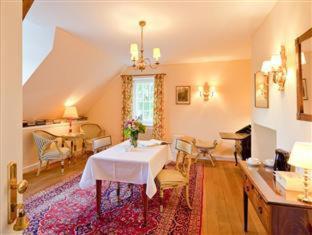 Schloss Hertefeld & Hertefeldhof - 5