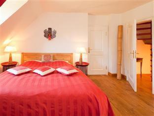 Schloss Hertefeld & Hertefeldhof - 2