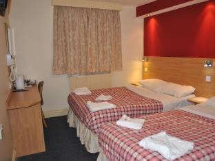 Carlton Hotel - London - 2