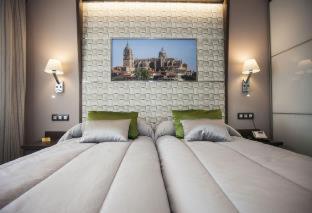 Hostal Barcelona - 9