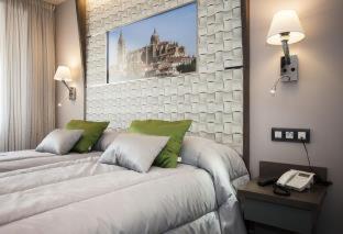 Hostal Barcelona - 6