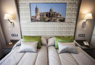 Hostal Barcelona - 5