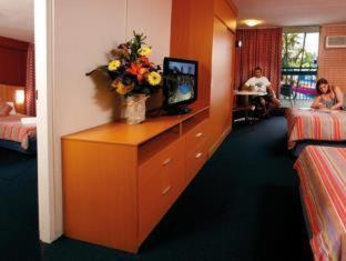 Paradise Resort Gold Coast - 2