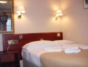 Hyde Park Court Hotel - 1