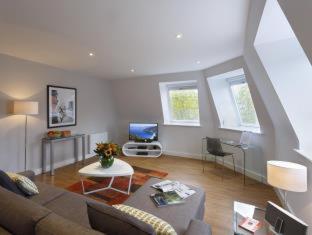 Cove Minshull Street - 2