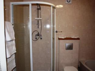 The Anvil Lodge - 6