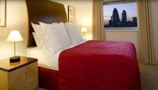 Marlin Aldgate Tower Bridge - Londra - 6