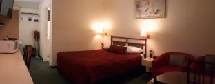 Raceways Motel - 6