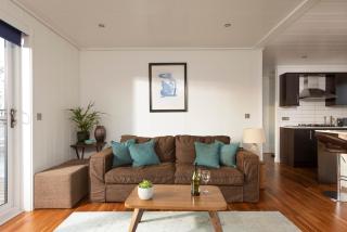 Honeyhurst Lodge, Strawberryfield Park - Cheddar - 5