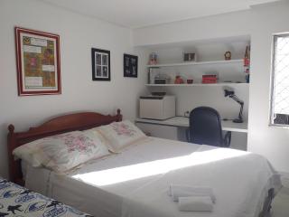 AMPLA e CONFORTÁVEL SUITE - BAIRRO DO ESPINHEIRO - Recife - 6