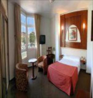 Hotel Pasarela - 3