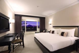 Grand Luley Manado - Manado - 5