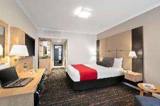 Quality Hotel Parklake Shepparton - 4