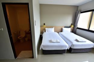 Prachuap Beach Hotel - Prachuap Khiri Khan - 8