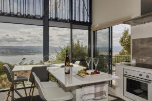 Tamar River Apartments - Rosevears - 5