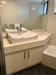 Noosa Boutique Apartments & Elkhorn Villas - Noosa Heads - 1