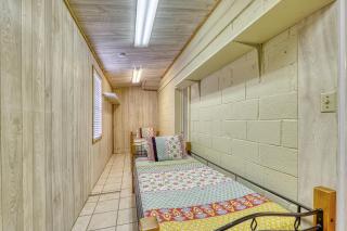 Green Harbor Lake House - 4