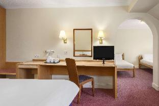 Super 8 by Wyndham Chester East - Chester - 6