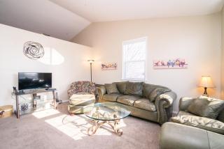 Charming Ogden Town home, 25 min to Snowbasin Ski Resort Duplex - Ogden - 9