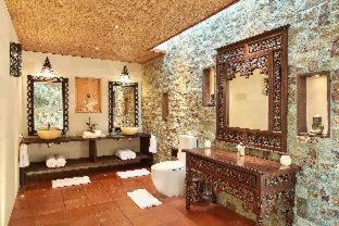 Hidden Hills Villas - Small Luxury Hotels of The World - 3