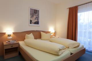 Hotel Garni Gletschertor - Ötztal-Bahnhof - 3